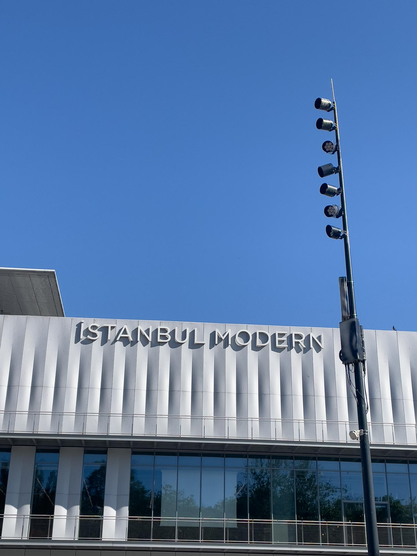 ISTANBUL MODERN MUSEUM